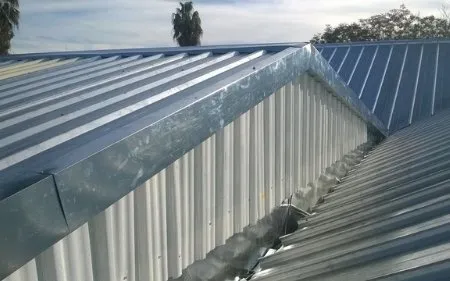 Instalación y Reparación de Tejados de Chapa en la ciudad de Alagón, Zaragoza