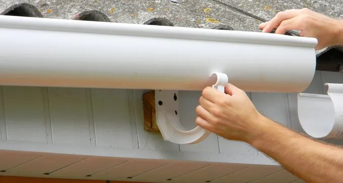 arreglo de canalones a buen precio económico en La Muela