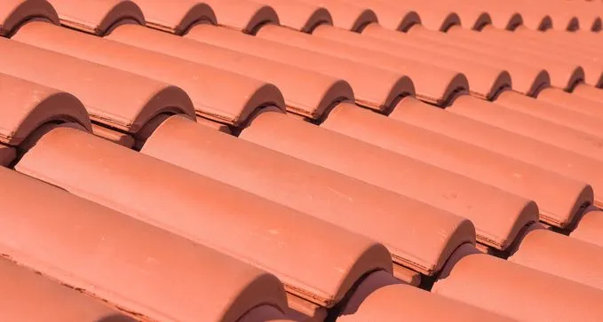 instalación de tejados de tejas a precio barato en Borja