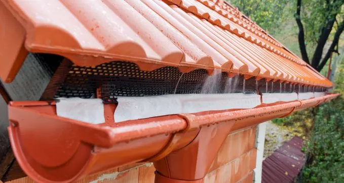 onduline bajo teja en soria